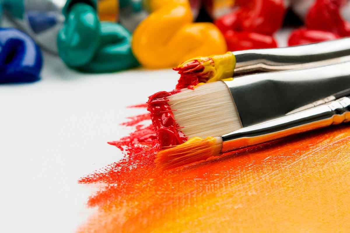 Arte, pennelli e colori