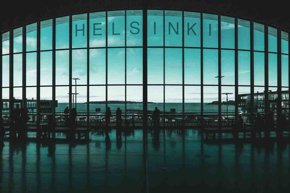 Helsinki aeroporto vetrate