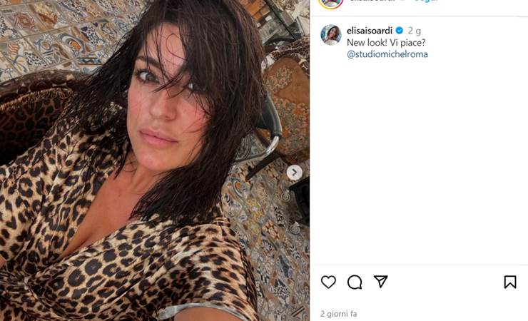Elisa Isoardi infiamma l'estate